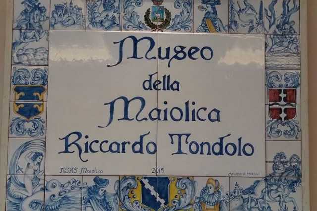 Laterza e il museo delle maioliche, "riportate a casa" dal barese Riccardo Tondolo